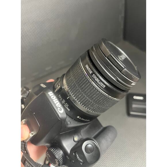 Canon EOS Rebel XS DS126191 Camera w/ EFS 18-55mm Lens + Charger + Case - Picture 10 of 12